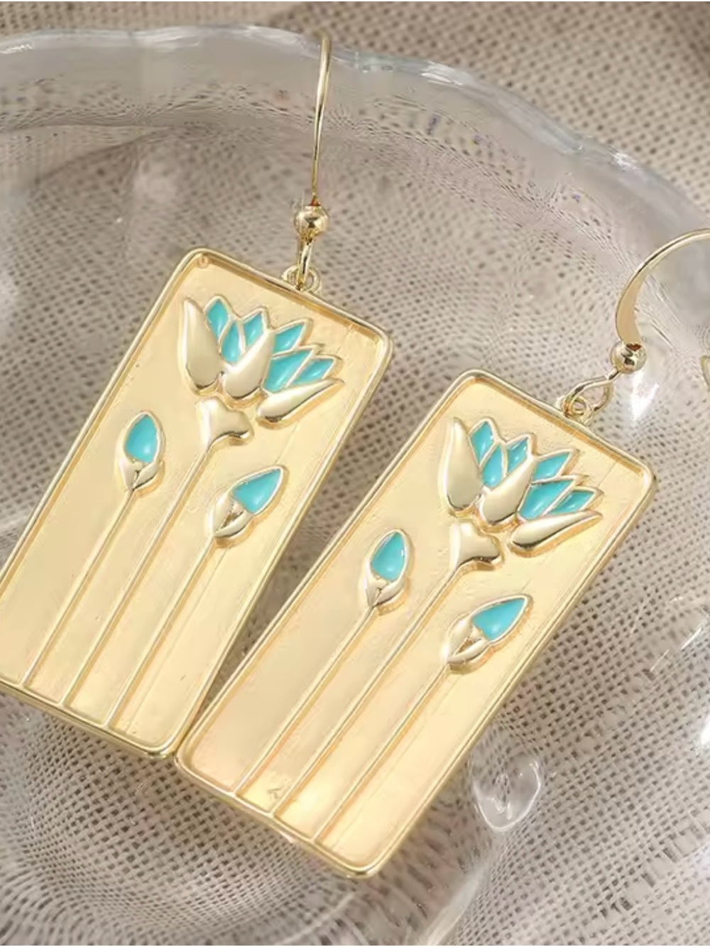 New Gold Colored Enameled Lotus Flower Eartings - Picture 3 of 6
